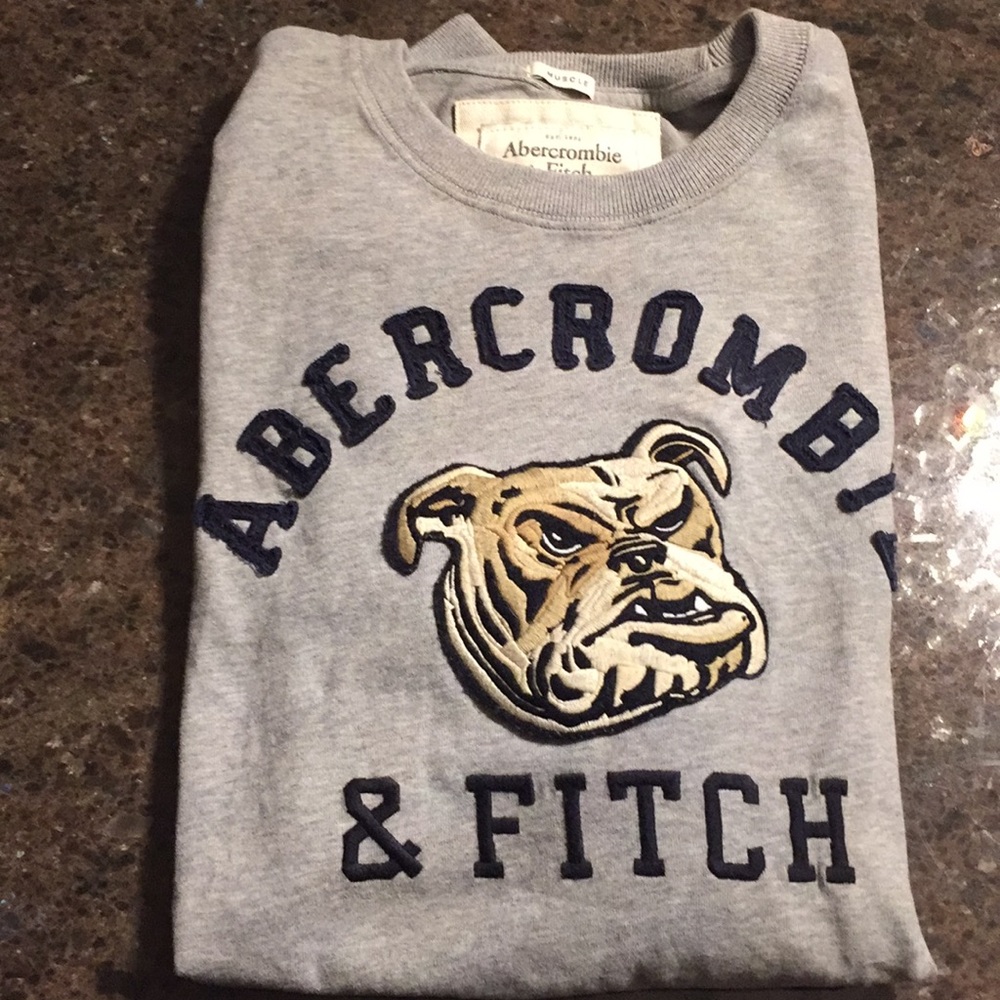 Abercrombie and Fitch bull dog shirt